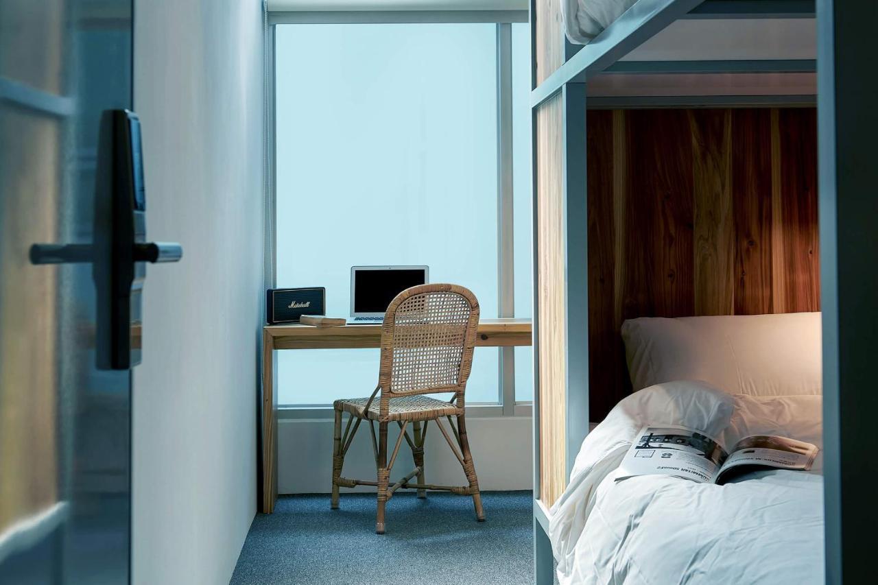 Star Hostel Taichung Parklane Экстерьер фото