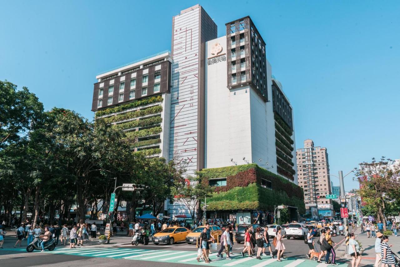 Star Hostel Taichung Parklane Экстерьер фото